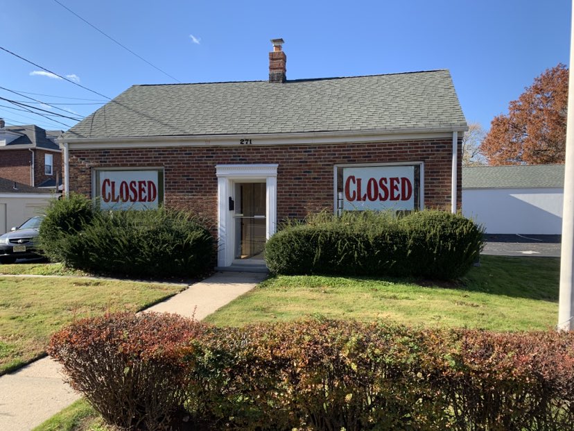 Closure Na STORE CLOSURES BECOME OBVIOUS ALONG NA’S RIDGE ROAD • North Arlington ...